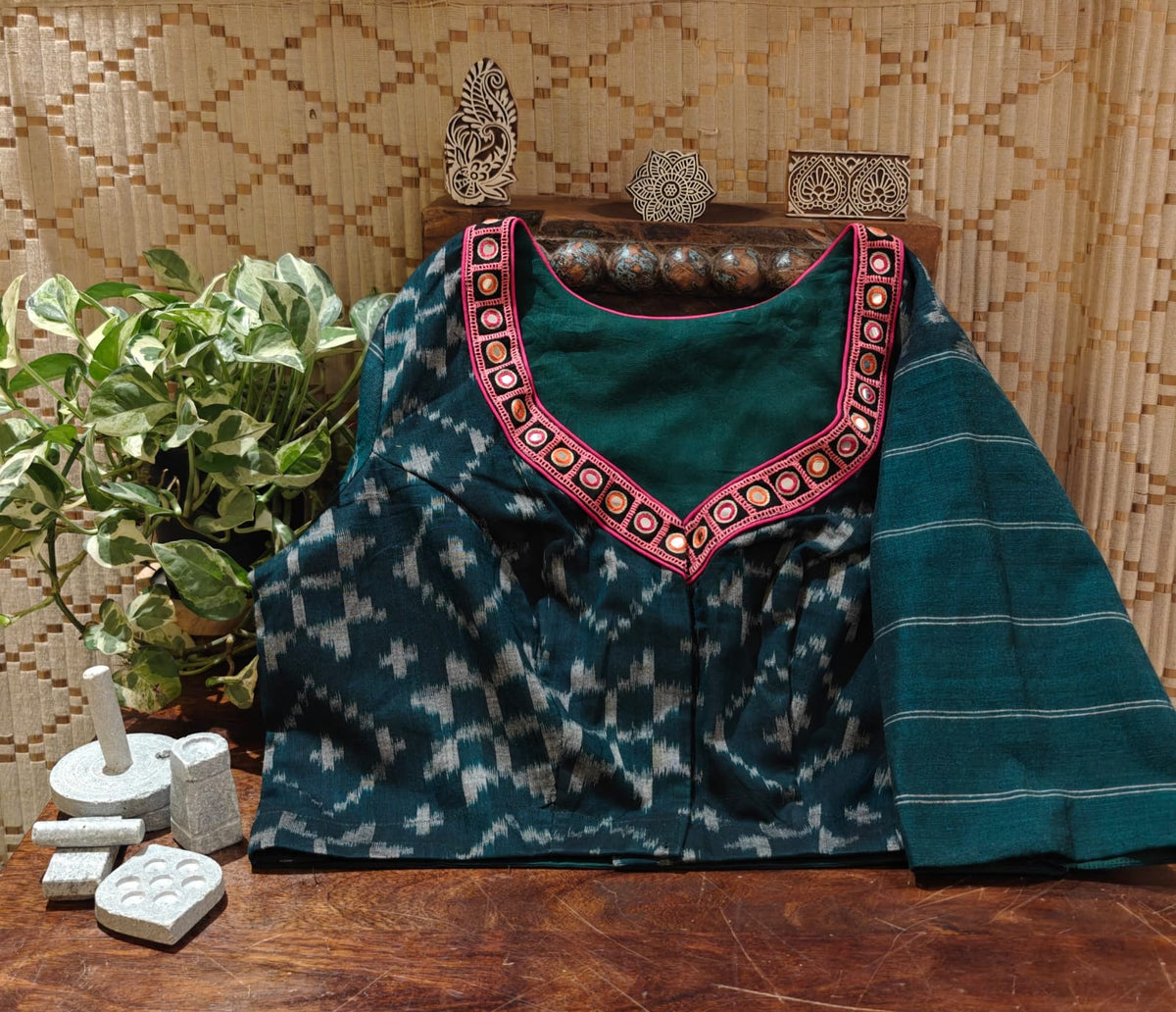 Telia Rumal | A Tribal Expression