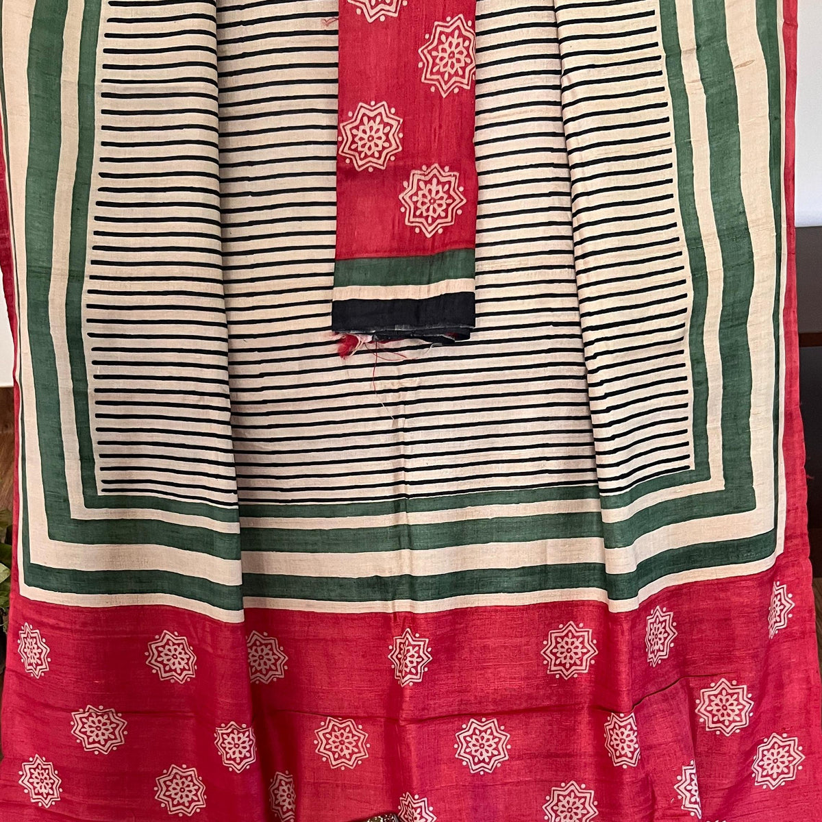 Mandalas & stripes