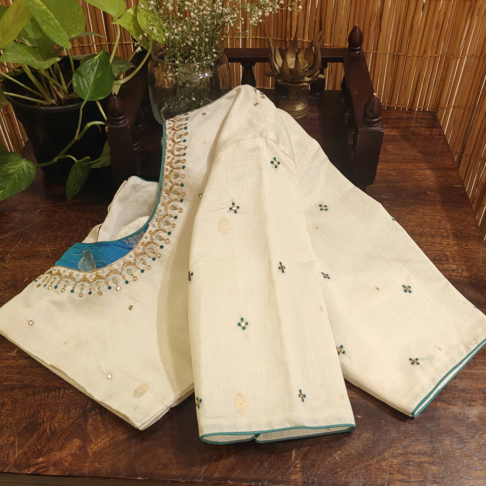 CHANDERI IN IVORY & BLUE
