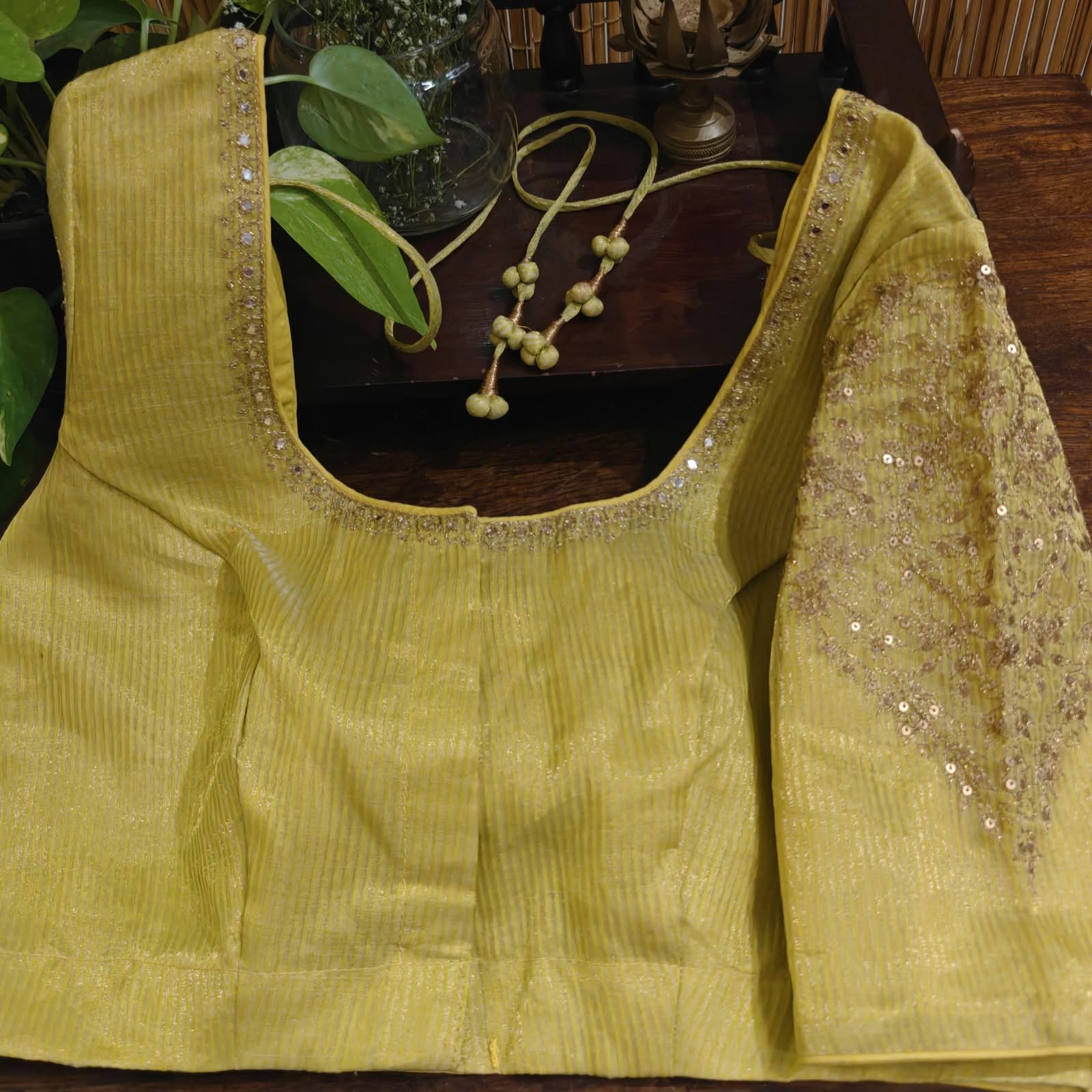 CHANDERI IN MINT & GOLD
