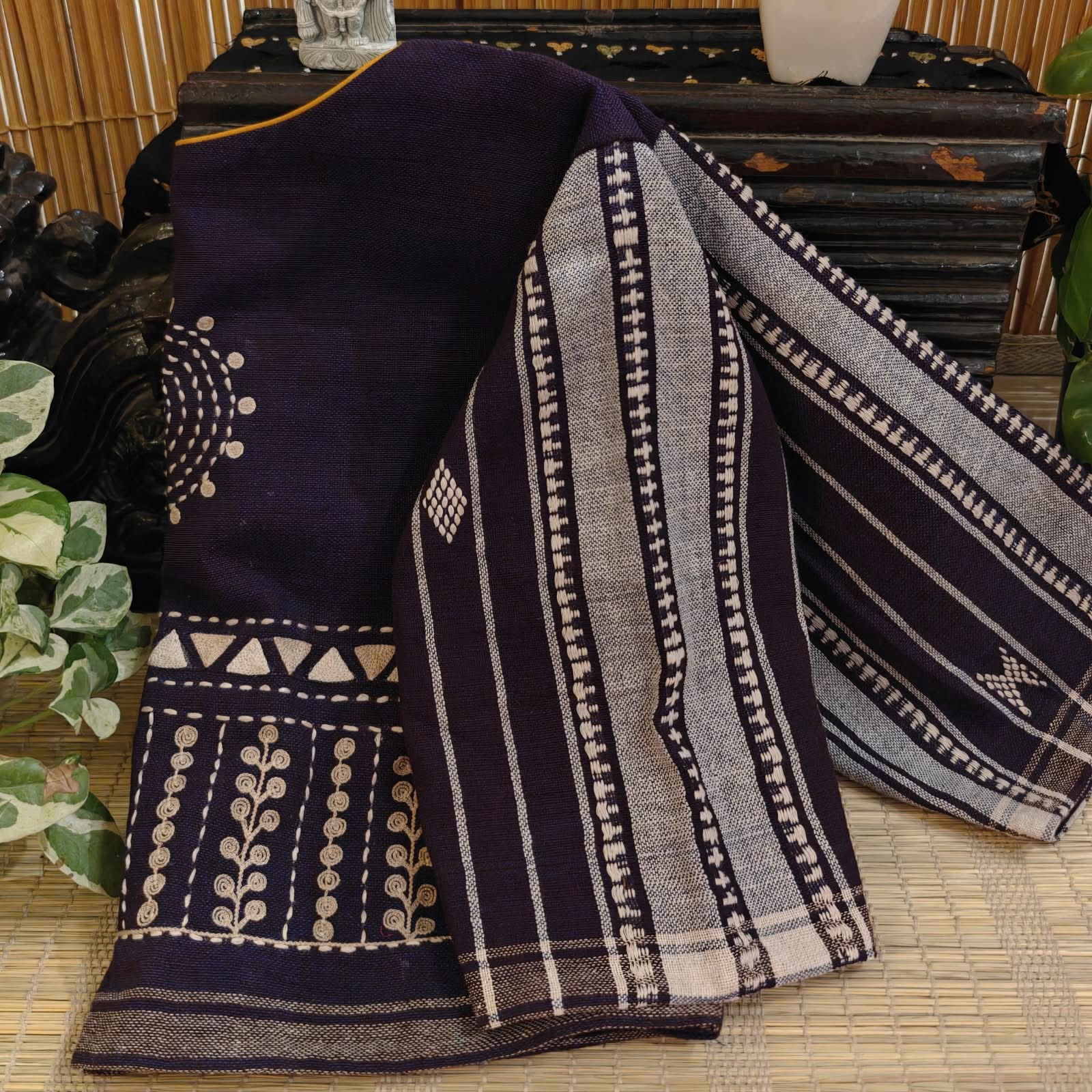 BHUMI | TRIBAL IN JAMBOL