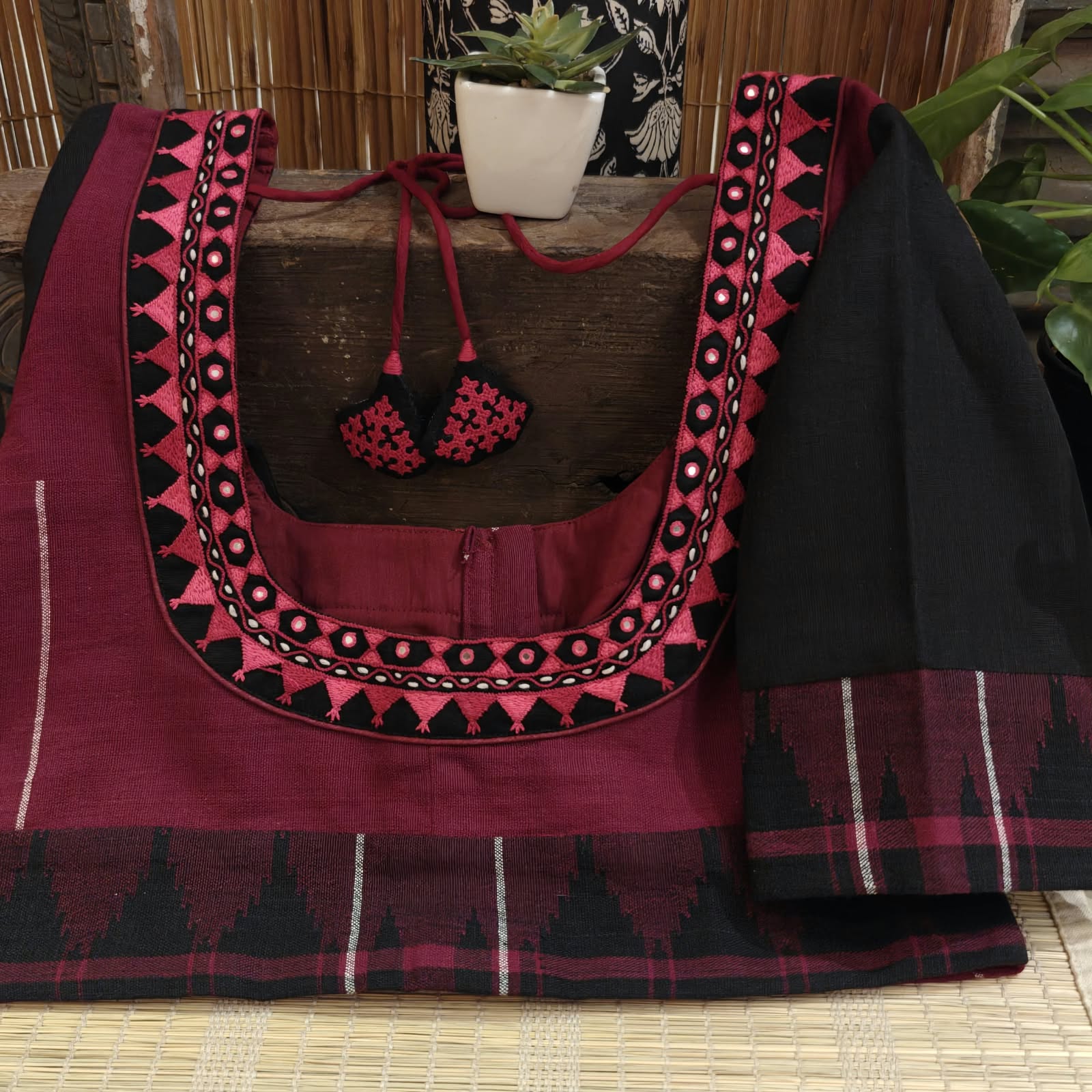 BHUMI | KOTPAD IN DEEP RED