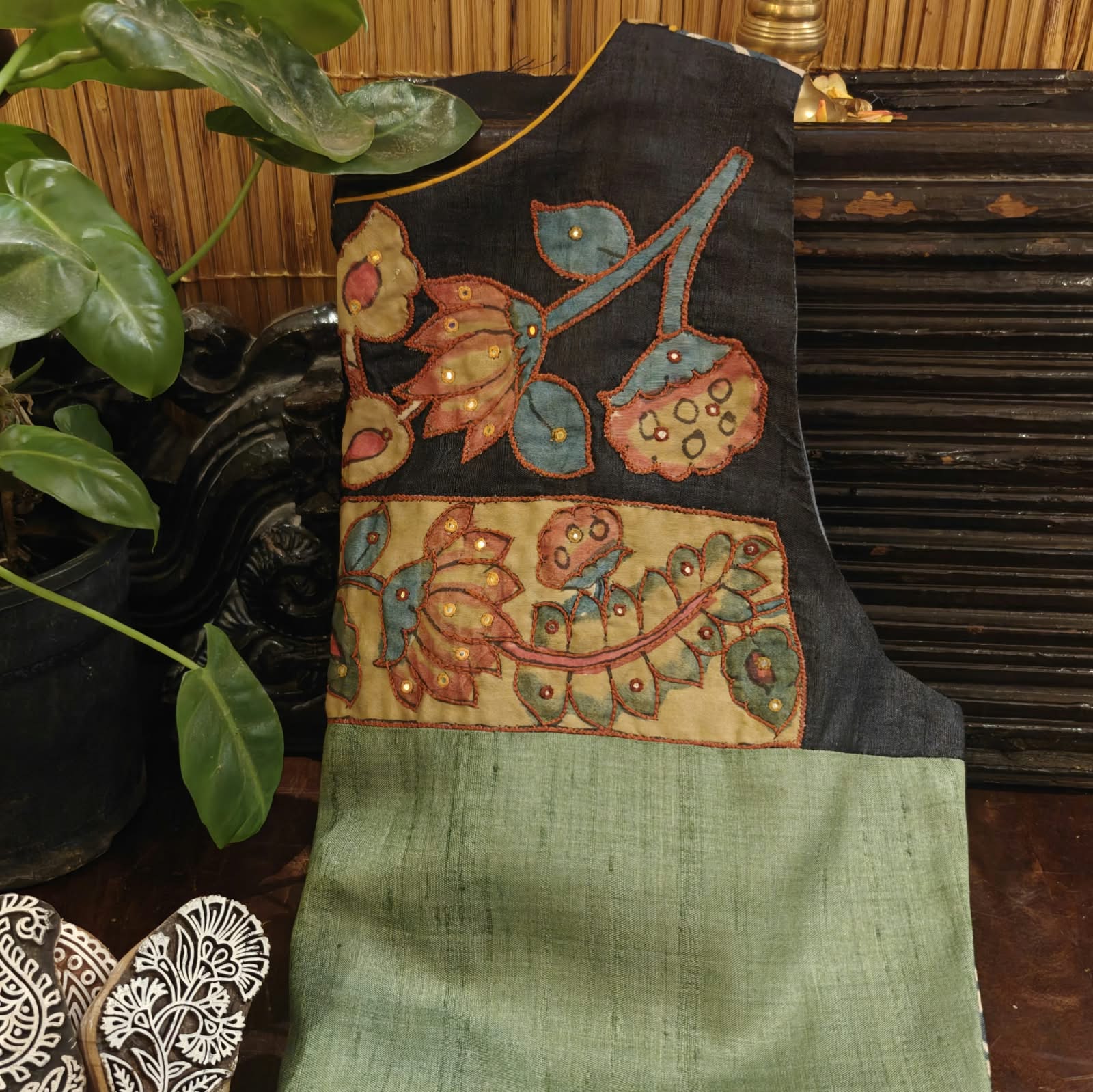 Sage in Bloom — Tussar & Kalamkari