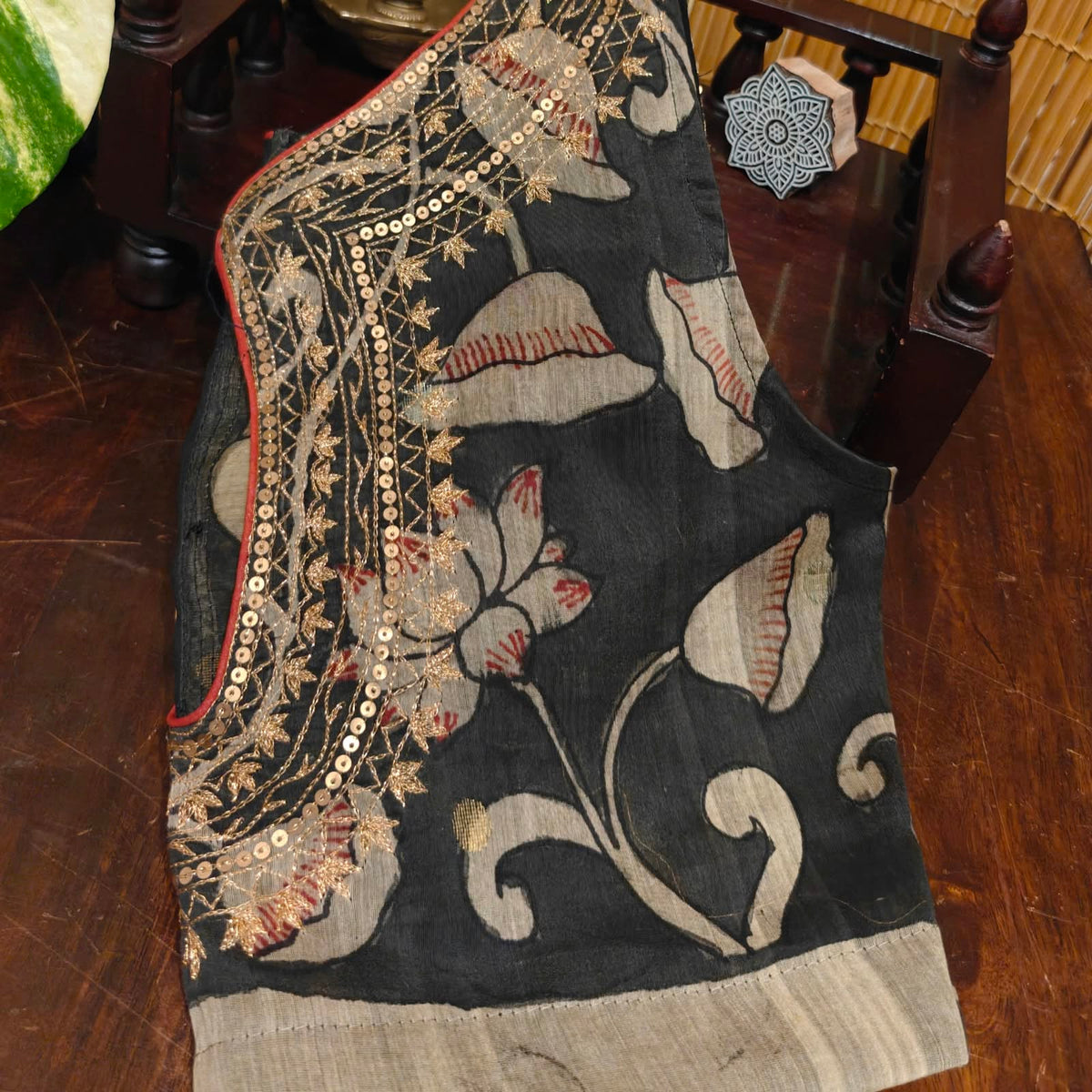 Charcoal Florals — Kalamkari & Pittan
