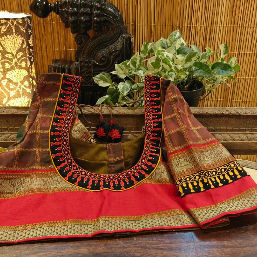 A Tinge of Silk, A Touch of Cotton (1)