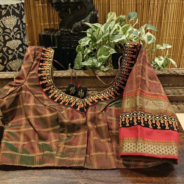 A Tinge of Silk, A Touch of Cotton