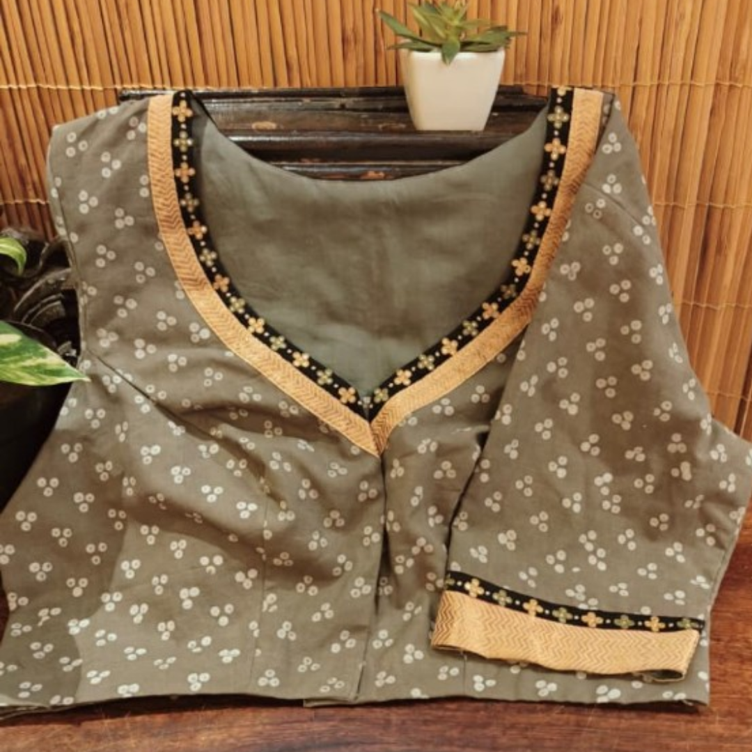 Grey Handcrafted Handloom Sungudi Cotton Blouse