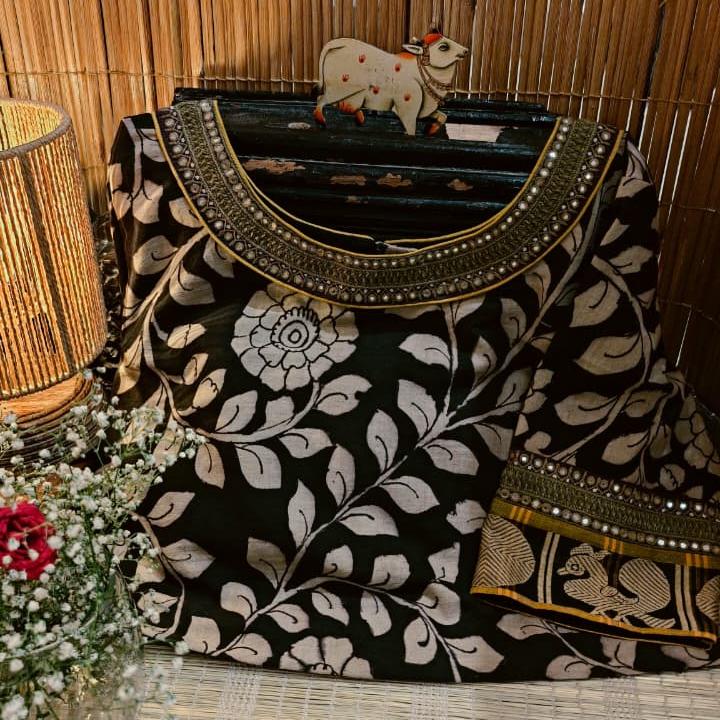 CHARCOAL & IVORY KALAMKARI
