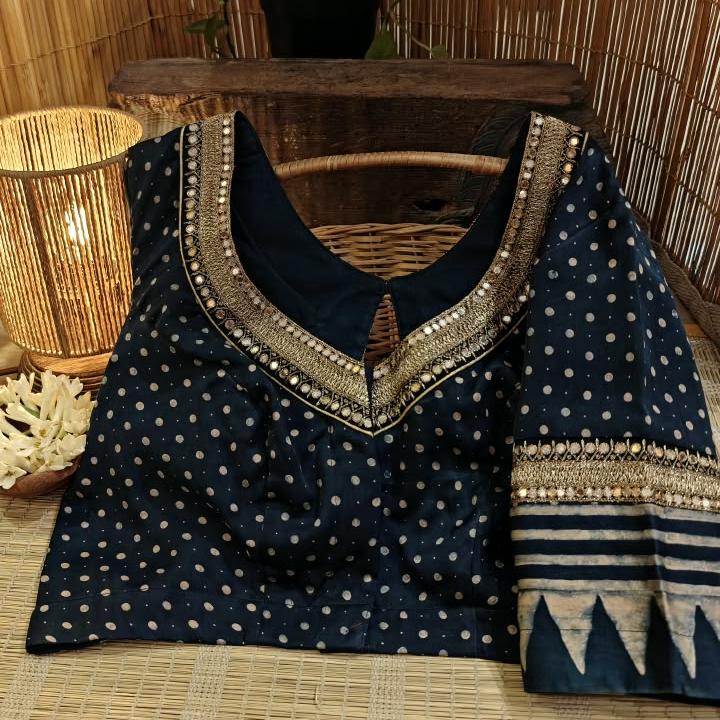 INDIGO & VINTAGE GOLD