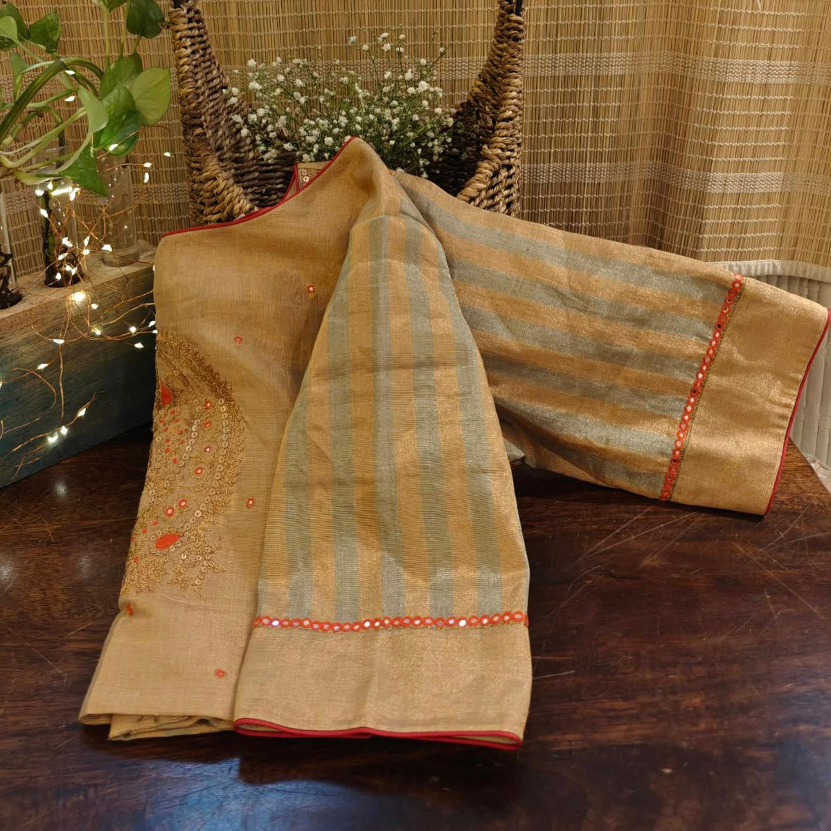 Chanderi | Ivory & Gold