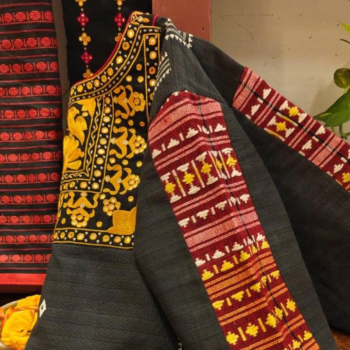 CHARCOAL & TURMERIC | BHUMI