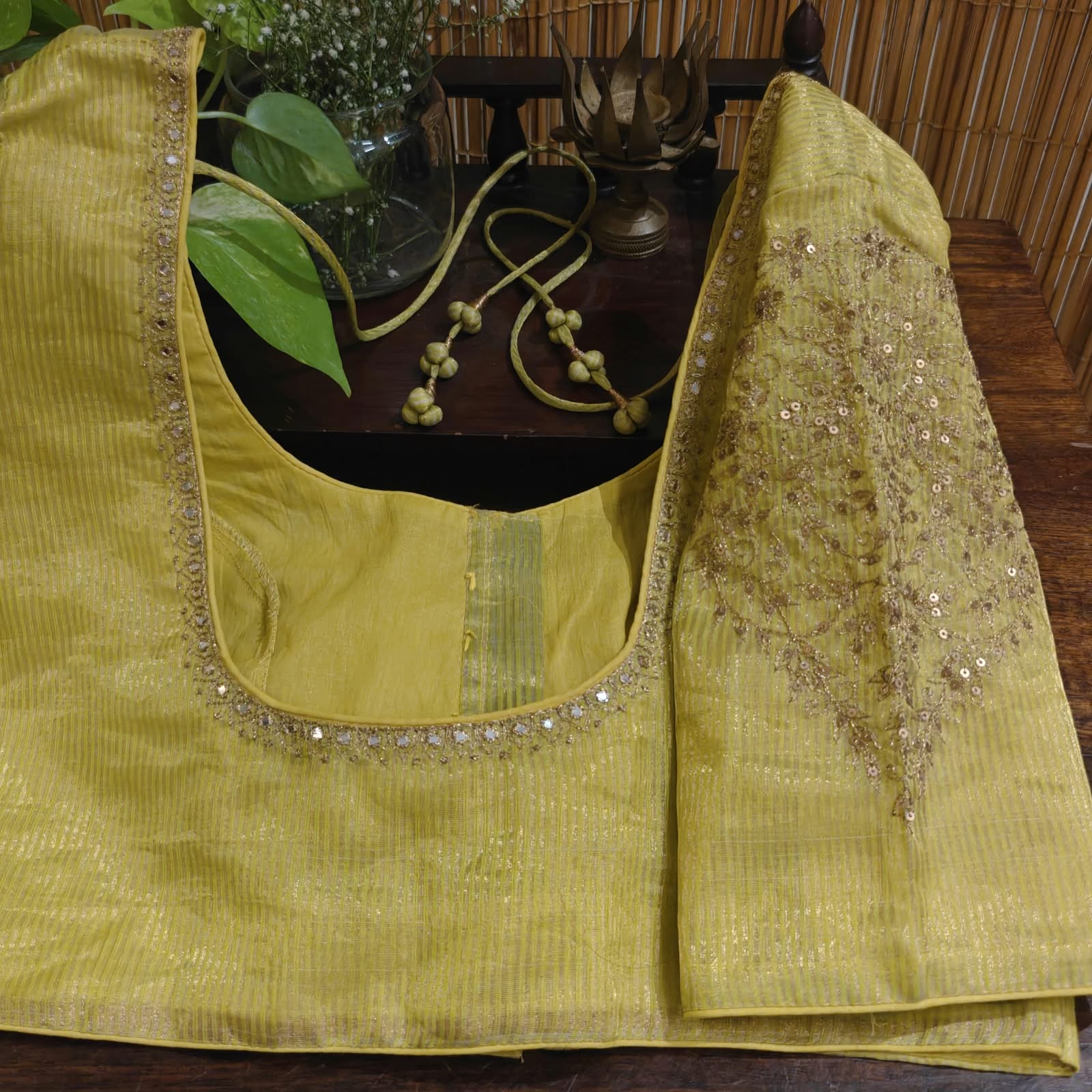 CHANDERI IN MINT & GOLD