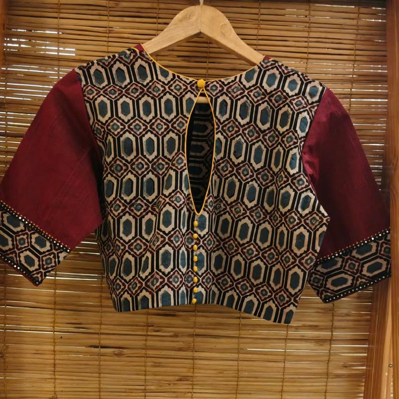 BHOPALI EDIT | A Play of Prints & Mirrors (5)
