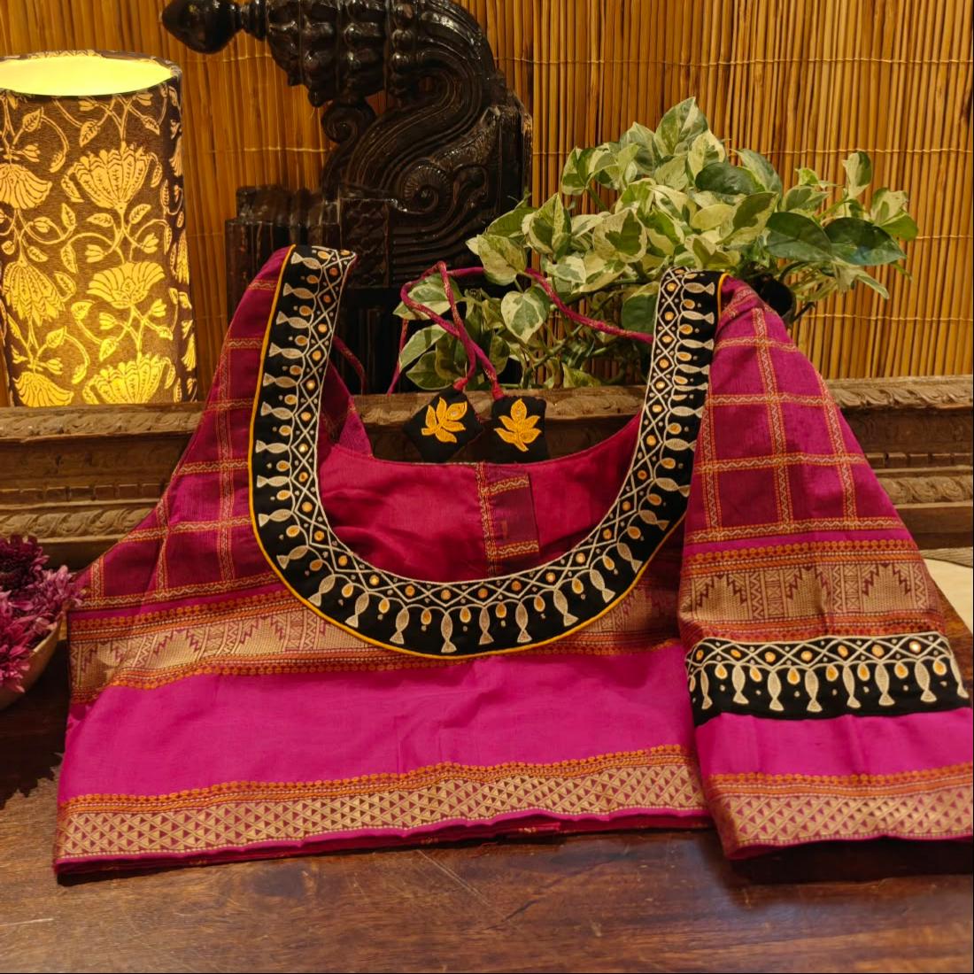 A Tinge of Silk, A Touch of Cotton (2)
