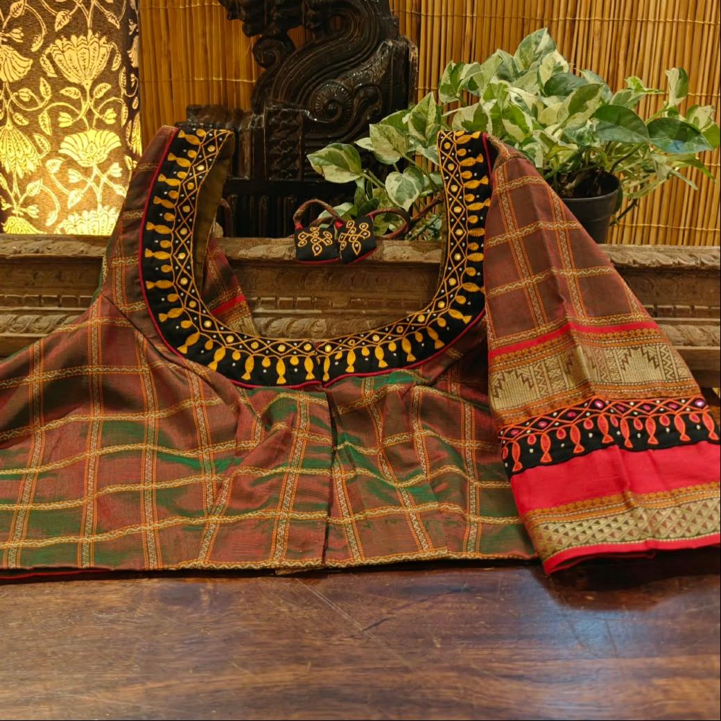 A Tinge of Silk, A Touch of Cotton (3)