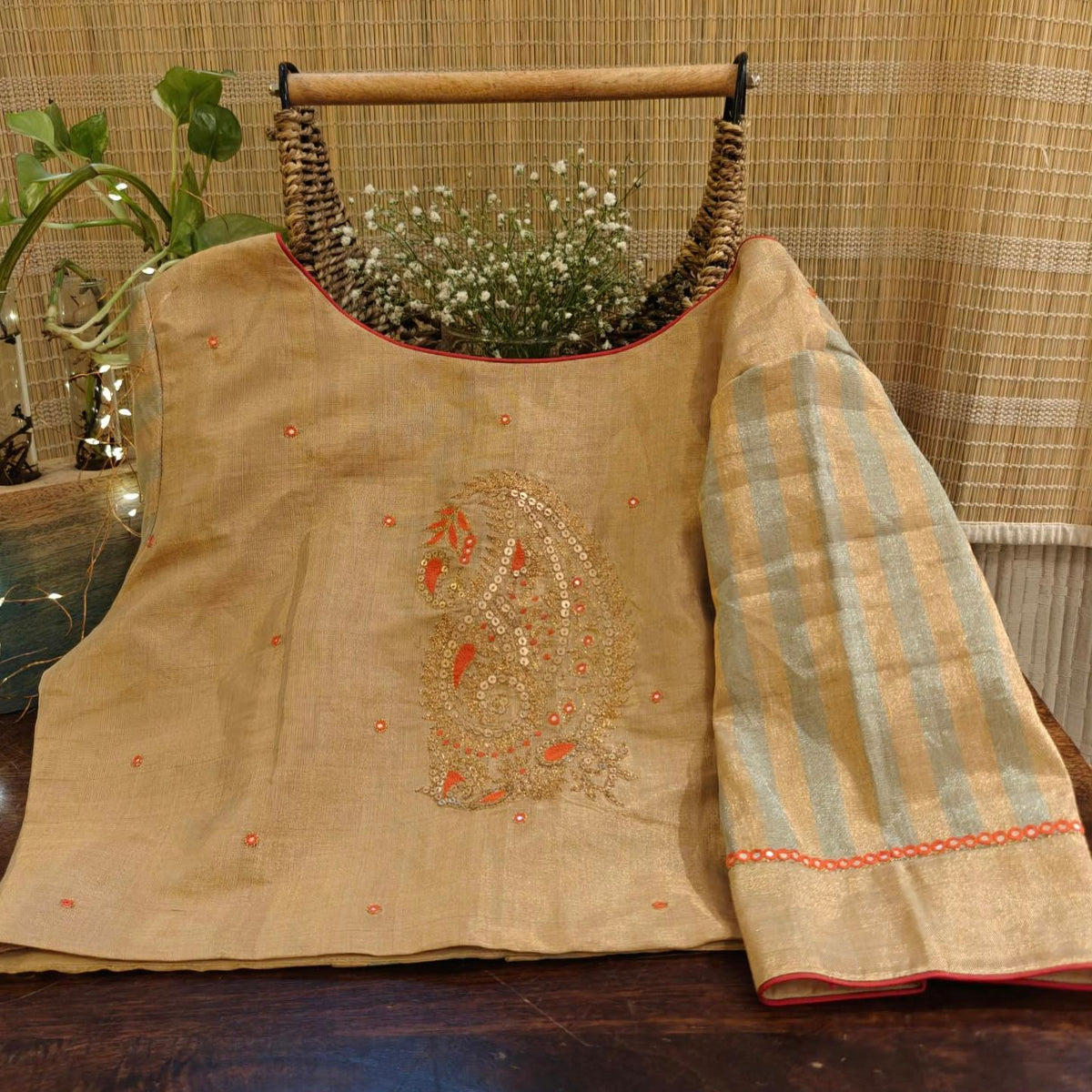 Chanderi | Ivory & Gold