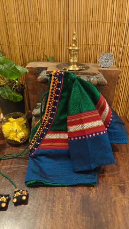 Picture of Embroidered Khun