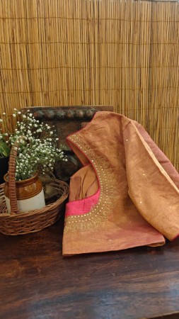 Picture of Gold & Blush