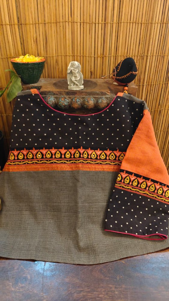 Picture of Grey Tribal Blocks