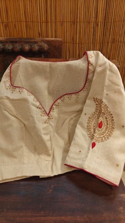 Picture of Ivory & Old Gold