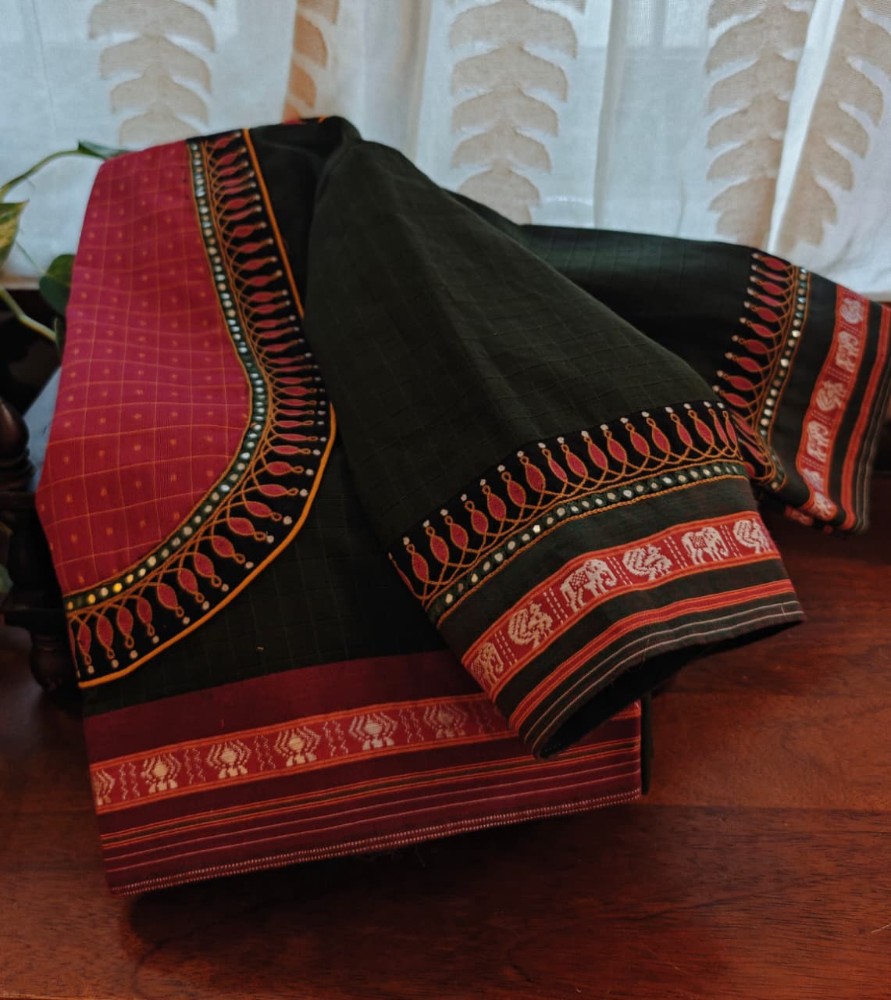 Kandangi, Framed in Kanchi