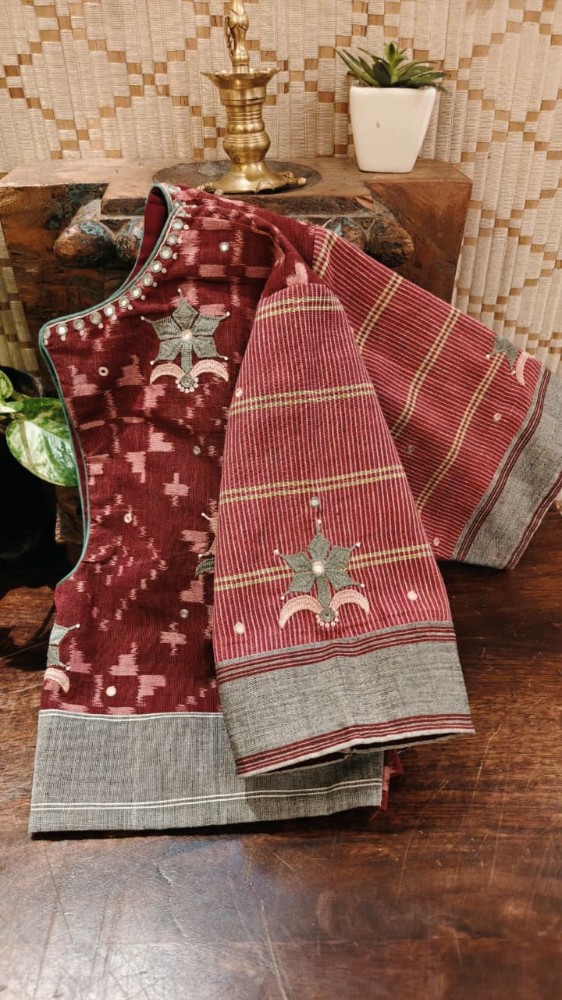 Telia in Maroon & Grey