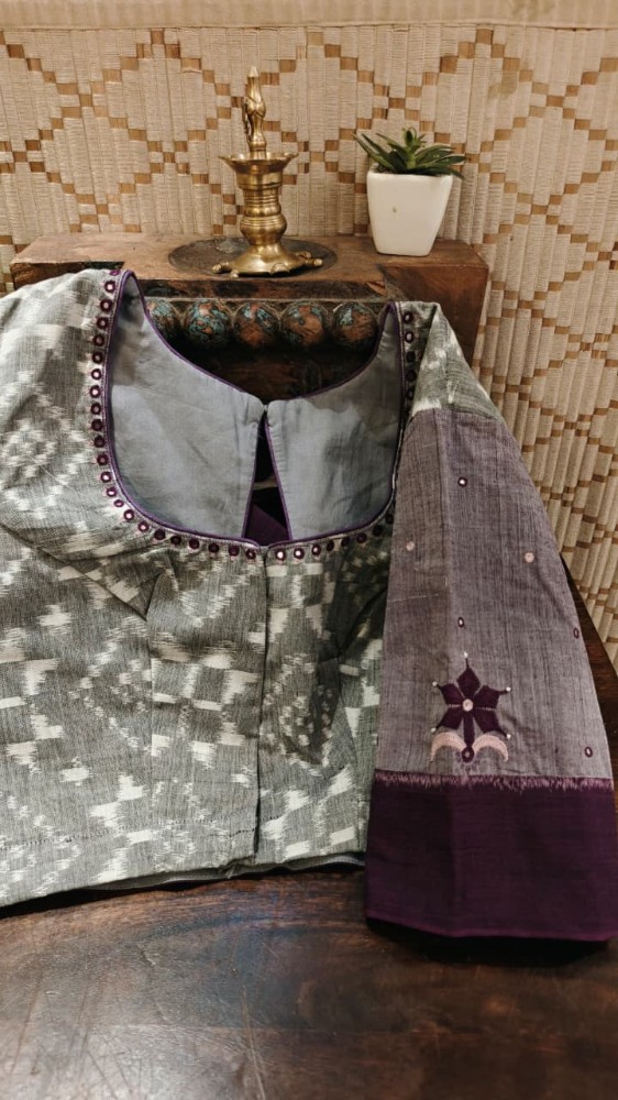 Telia in Grey & Purple