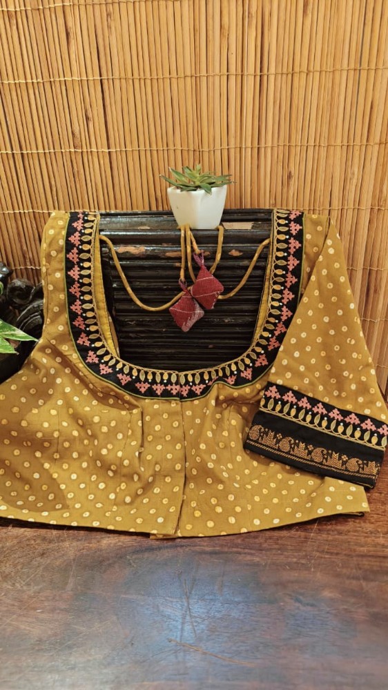 Sungudi in Ochre with Kutchi Embroidery