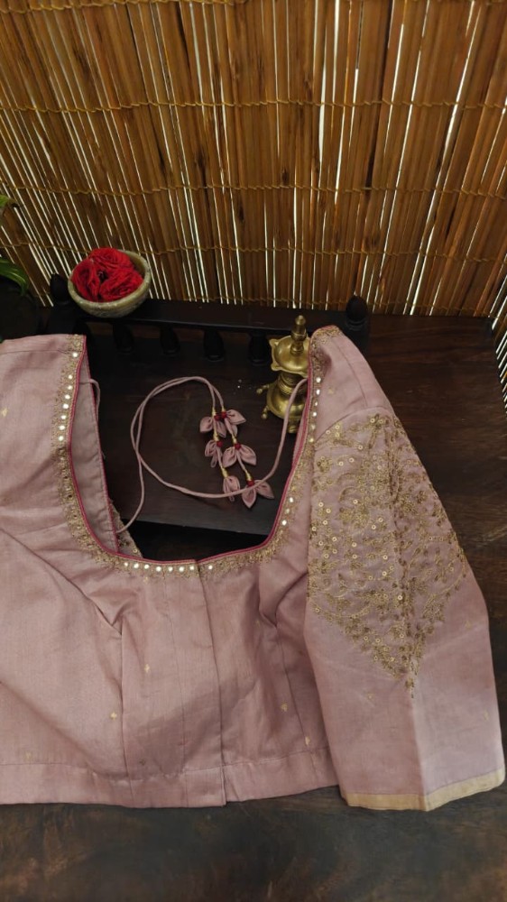 Onion Pink & Antique Gold