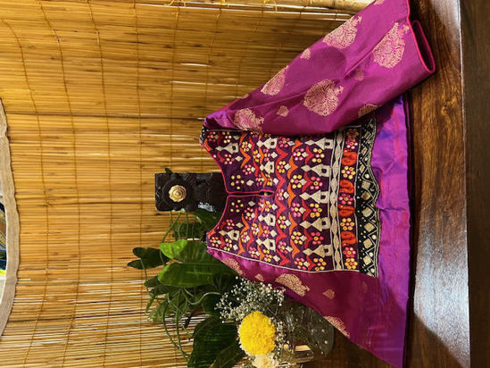 VADAMALLI WITH GOLD BUTTAS