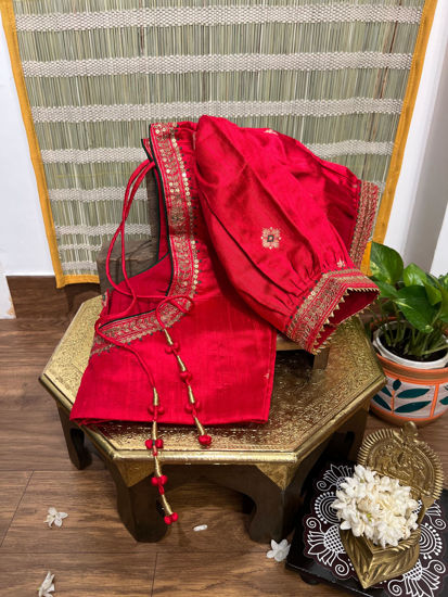 A timeless classic in Kanjivaram silk
