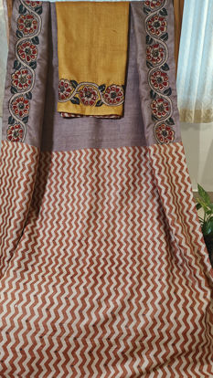 Chevron trails and Kalamkari tales