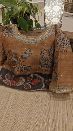 Ochre & gold | Handcrafted Kalamkari