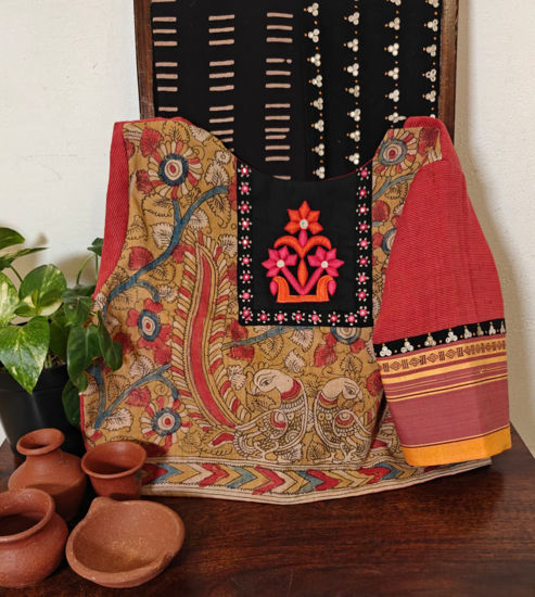 Annams in Kalamkari shades of orange ✨🐦