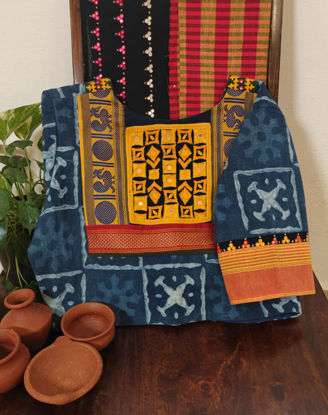 Indigo & Turmeric Hues 💙🌾