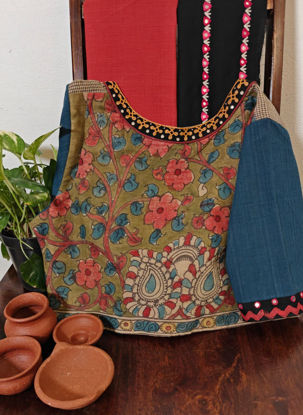 Ash Checks & Earthy Hues 🌿🪡