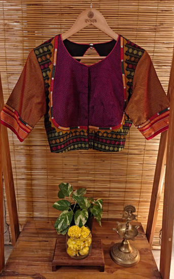 Bhopali Tales in Khun