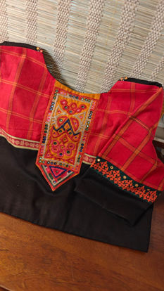 Charcoal • Red • Folk