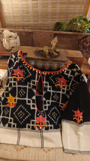 Charcoal & Ivory Telia Rumal