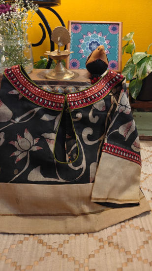 Charcoal & Ivory Kalamkari — Embroidered Paisleys