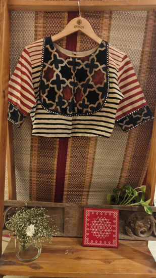 Bhopali Lines in Ajrakh Hues