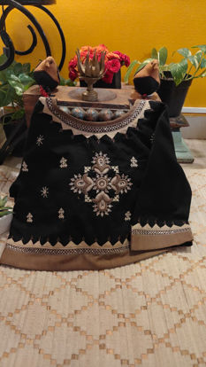 Four Flowers, Forever Svasa