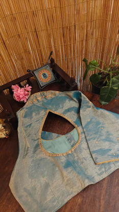 Threads of Vintage Gold